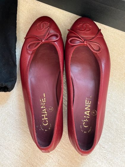 รองเท้า chanel