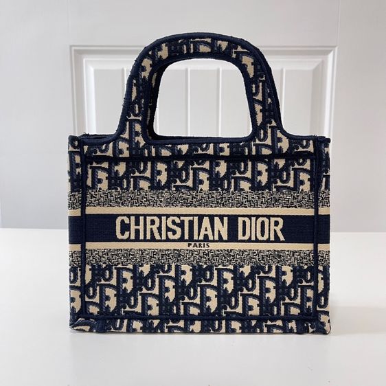 ไม่ระบุ อื่นๆ อื่นๆ mini book toteกระเป๋าทางถือ