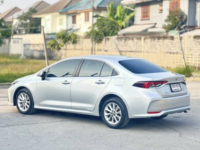 Toyota Altis 2020 1.6 G Sedan เบนซิน ไม่ติดแก๊ส เกียร์อัตโนมัติ เทา รูปที่ 2