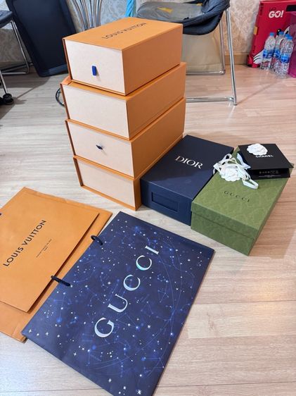 อุปกรณ์แบรนด์เนม