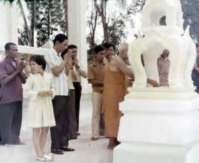 พระขุนแผนไข่ผ่า หลวงปู่ทิม อิสริโก วัดไร่วารี ปี2513-16 แท้ตลอดชีพ รูปที่ 6