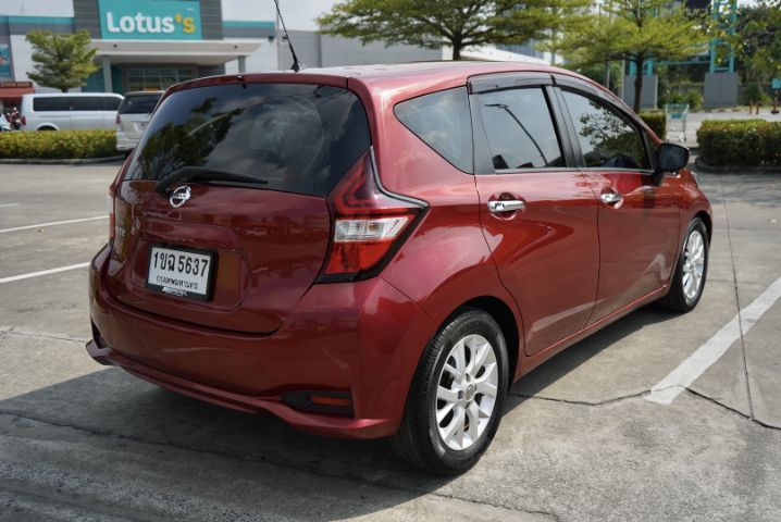Nissan Note 2018 1.2 V Sedan เบนซิน เกียร์อัตโนมัติ แดง รูปที่ 3