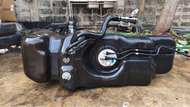 ถังน้ำมันรถยนต์ all new isuzu d-max 1.9 แคป ปี20