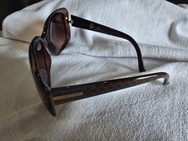 แว่นกันแดด