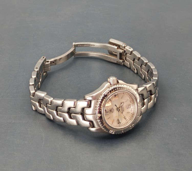 นาฬิกาข้อมือ TAG HEUER รูปที่ 5
