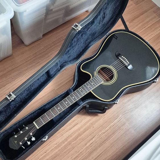 อื่นๆ กีต้าร์โปร่ง Oscar Schmidt รุ่น OG-4 CB สีดำ ชายเว้า พร้อมกล่องแข็ง