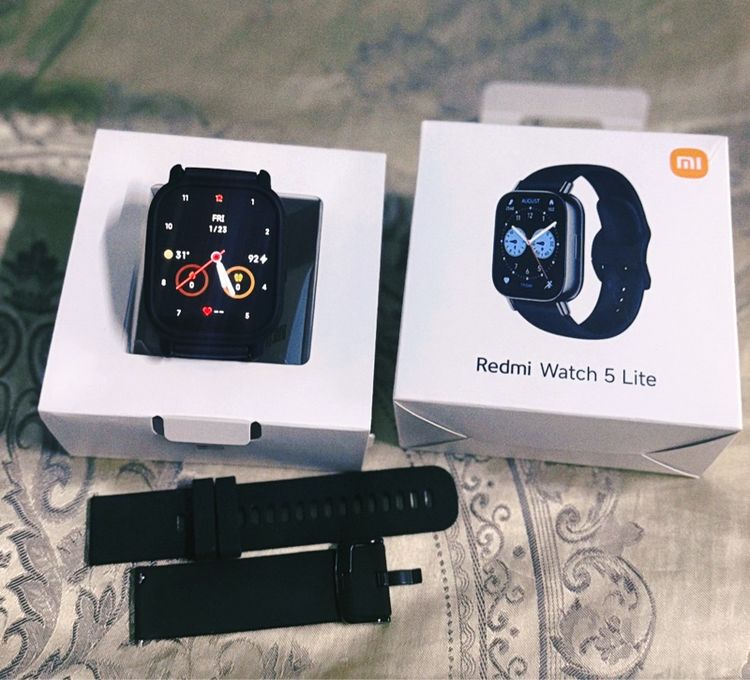 ขายนาฬิกาRedmi Watch 5Lite มือสองสภาพดีใช้งานได้ปกติ เชื่อมต่อกับโทรศัพท์ โทรได้ ไลน์ได้ขายเพียง600บาท
