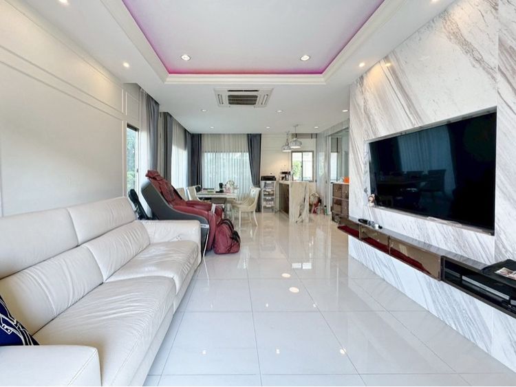 Pruksa มีบางส่วน ใช่ ขายบ้านเดี่ยว 2 ชั้น พัฒนาการ 28 หลังริม เพียง 9.9 ลัาน รูปที่ 2