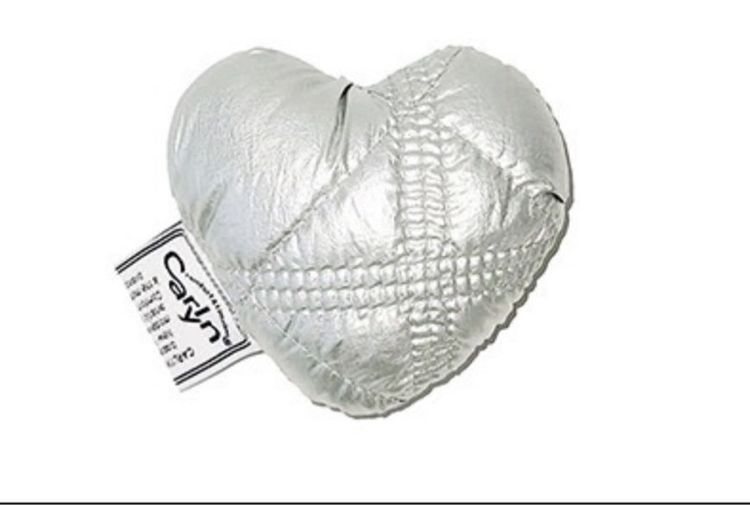 Carlyn Poing Heart Griptok