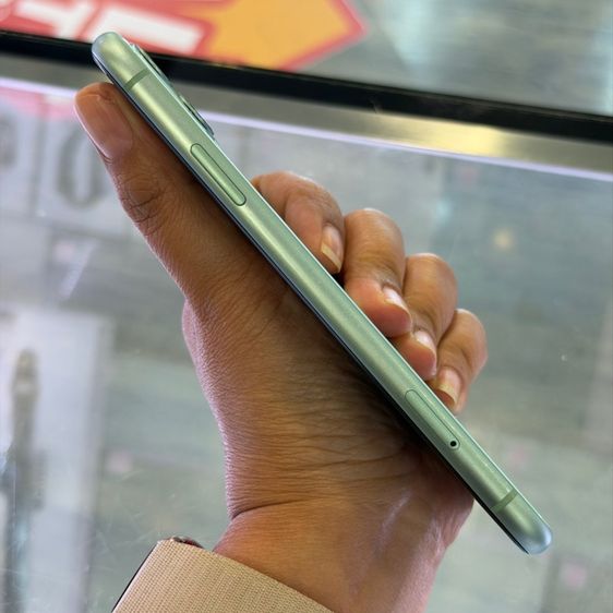 iPhone11 64GB สีเขียว เครื่องศูนย์ โมเดลTH สภาพสวยมากๆ🔥🔥 รูปที่ 4