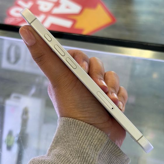 iPhone16 Plus 256GB สีขาว สภาพสวยมากๆ 🔥🔥 รูปที่ 3
