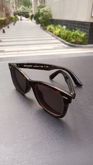 แว่นกันแดด Wayfarer  รูปที่ 3