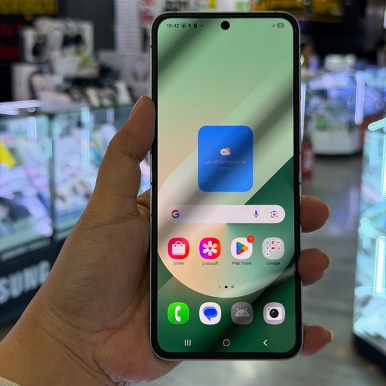 อื่นๆ 512 GB Samsung Z Flip6 512GB สีเขียว เครื่องศูนย์ สภาพสวยมากๆ จอ6.7นิ้ว แรม12รอม512 Snap8 Gen3 กล้อง50ล้าน(2ตัว)🔥🔥