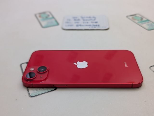 ขาย เทิร์น iPhone 14 Plus 128 Red JA สภาพสวย มีตัวเครื่องอย่างเดียว ไม่มีอุปกรณ์อื่น สุขภาพแบต 87 เพียง 11,990 บาท ครับ  รูปที่ 3