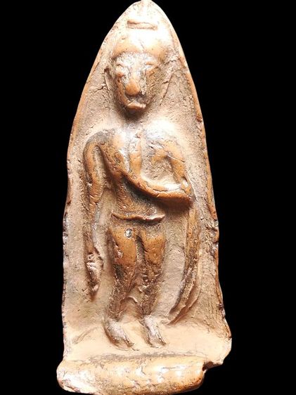 พระปางลีลาเนื้อดินครับ