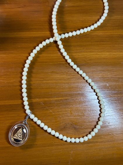 เหรียญรวมกำลังจักรพรรดิปราบไตรภพ เนื้อทองทิพย์ สร้างปี 2557 หลวงตาม้า รูปที่ 8