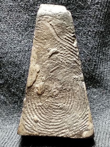 พระผงสุพรรณเนื้อเขียวแกร่งครับ รูปที่ 4