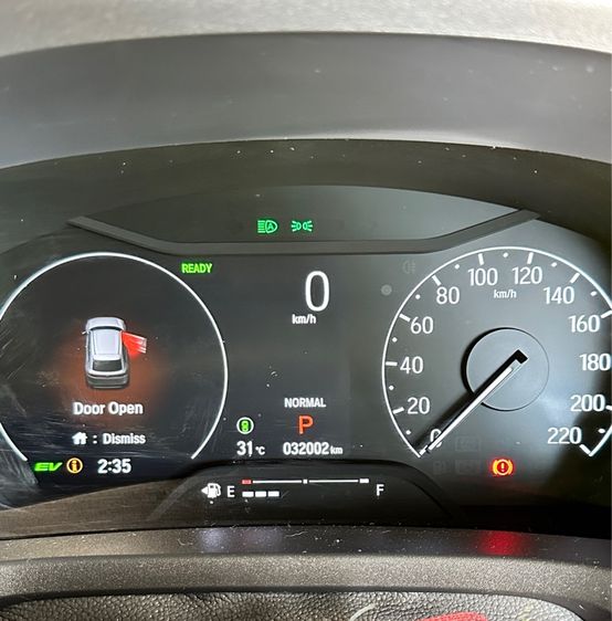 รถ Honda HR-V 1.5 e:HEV E สี เทา