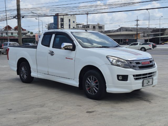 รถ Isuzu D-MAX 1.9 X-Series Z สี ขาว