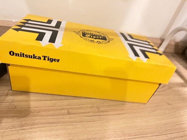 onitsuka tiger รูปที่ 4