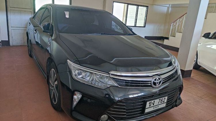 รถ Toyota Camry 2.0 G Extremo สี ดำ