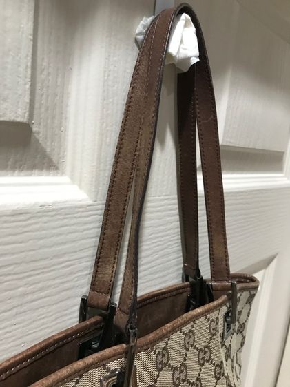 Gucci ของแท้ คล้องไหล่ได้ สภาพใช้งาน ขายไม่แพง รูปที่ 5