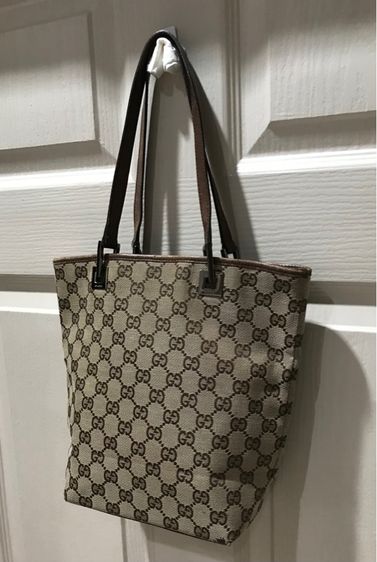 Gucci ของแท้ คล้องไหล่ได้ สภาพใช้งาน ขายไม่แพง รูปที่ 2
