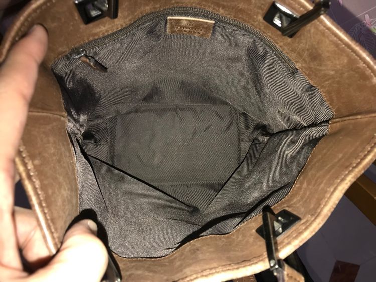 Gucci ของแท้ คล้องไหล่ได้ สภาพใช้งาน ขายไม่แพง รูปที่ 15