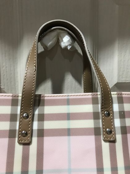 Burberry ของแท้ สีสวยหวาน สภาพดีมาก รูปที่ 6