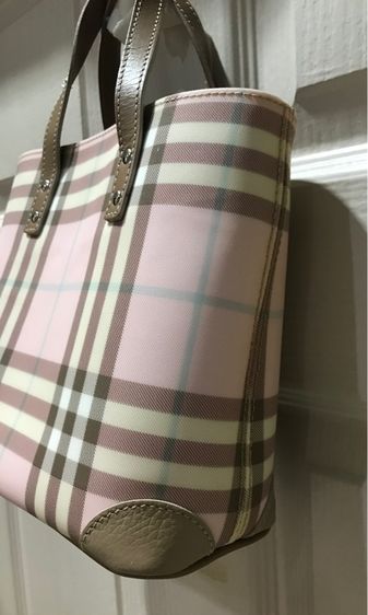Burberry ของแท้ สีสวยหวาน สภาพดีมาก รูปที่ 7