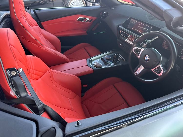 BMW Z4 2024 3.0 M40i Sedan เบนซิน ไม่ติดแก๊ส เกียร์อัตโนมัติ เทา รูปที่ 2