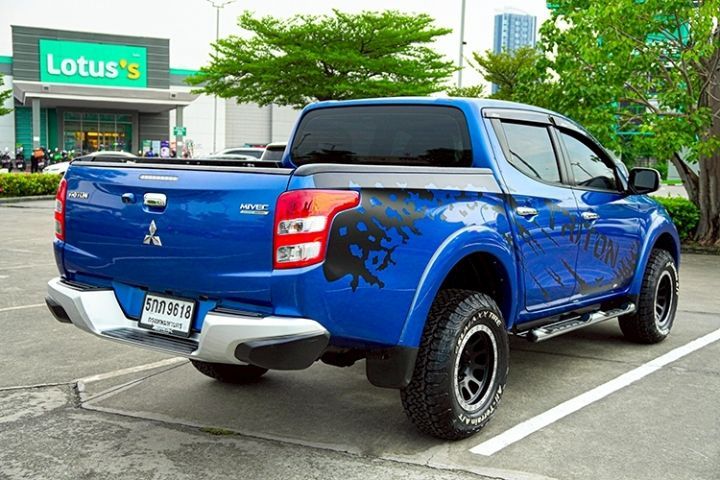 Mitsubishi Triton 2016 2.4 GLS Limited Plus Pickup ดีเซล เกียร์ธรรมดา น้ำเงิน รูปที่ 2