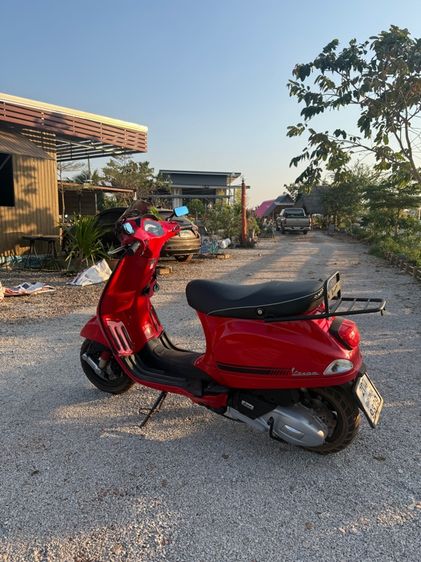 Vespa 125 iget รูปที่ 2