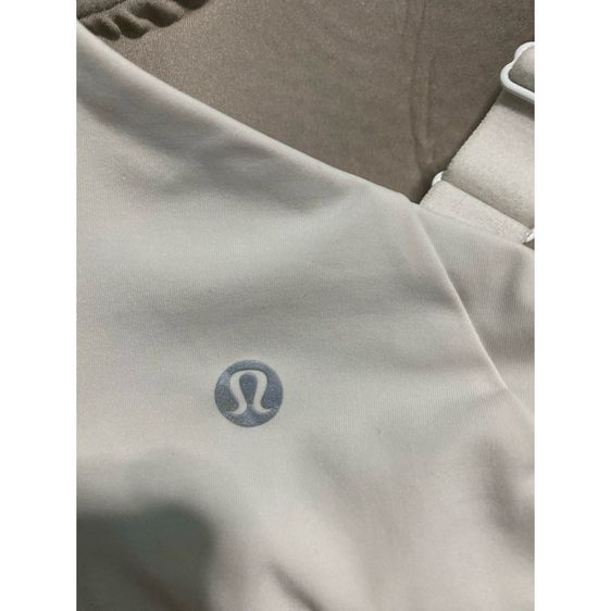 เสื้อสปอร์ตบราสีขาว  Lululemon. Hight Support รูปที่ 3
