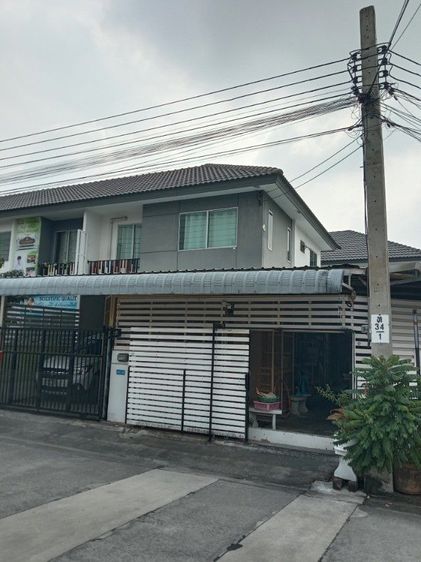 Pruksa 2019 มีบางส่วน ใช่ อยู่ที่ ถ.เพชรเกษม ซ.63(วัดม่วง)บ้านติดถนนเมนทำเลเหมาะทำการค้า ใกล้สวนหย่อมเป็นบ้านห้องมุมติดเพื่อนบ้านด้านเดียวพื้นที่ด้านข้างกว้างสามารถสร้างได้อีก1หลัง รูปที่ 3