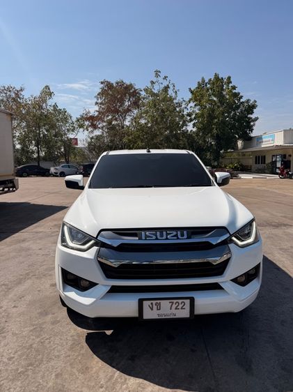 รถ Isuzu D-MAX 1.9 L สี ขาว