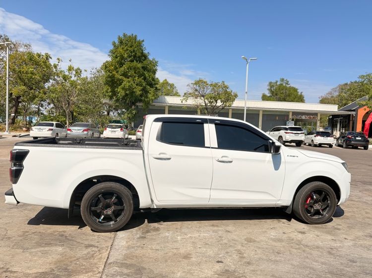 Isuzu D-MAX 2022 1.9 L ดีเซล เกียร์ธรรมดา ขาว รูปที่ 3