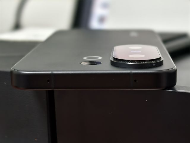 Vivo X200 Fe รูปที่ 2