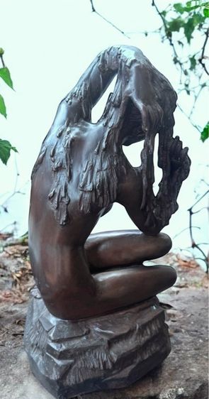 ประติมากรรม รูปปั้นหญิงเปลือยกายบนโขดหิน ทำจากบรอนซ์ ทองเหลือง โดย อาวาร์ด เทนนีสัน แฟร์แบงส์  รูปที่ 4