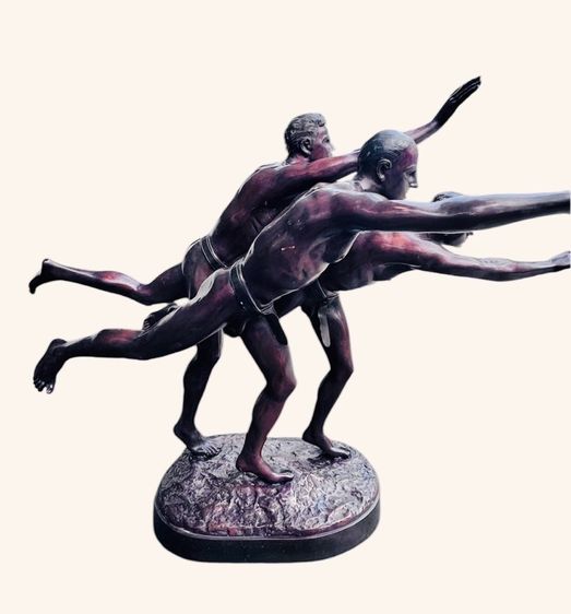  bronze brass sculpture of 3 running athletes TO THE GOAL BOUCHER Alfred นักกีฬา 3 คนกำลังวิ่งเข้าสู่ประตูชัย รูปที่ 5