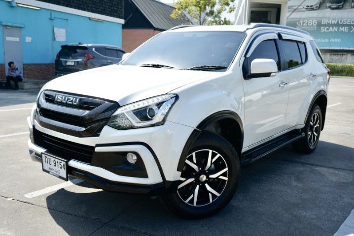 Isuzu MU-X 2020 3.0 The Onyx Utility-car ดีเซล ไม่ติดแก๊ส เกียร์อัตโนมัติ ขาว รูปที่ 3