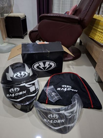 หมวกกันน๊อค รูปที่ 5