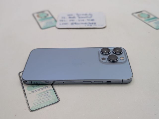 iPhone 13 Pro 256 Blue ศูนย์ไทย สภาพสวย มีตัวเครื่องอย่างเดียว ไม่มีอุปกรณ์อื่น สุขภาพแบต 84 เพียง 12,590 บาท ครับ  รูปที่ 4