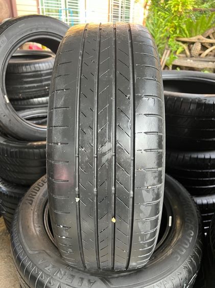 ยาง Bridgestone Alanza001 215 60 17 เส้น 600 บาท  รูปที่ 2