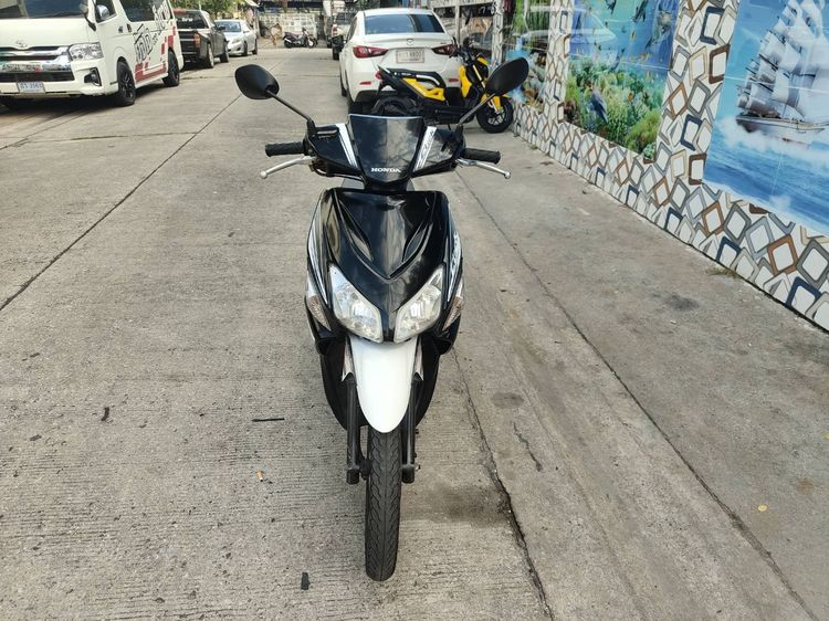 🛵ยังไงก็ขาย CLICK ปี 51(งดต่อ ขายตามสภาพ) เครื่องดี สีสวย สตาร์ทมือ เล่มชุดโอนครบ+เปลี่ยนถ่ายน้ำมันเครื่องฟรี ส่งฟรี30 ก.ม รูปที่ 4