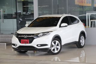 HRV ไมล์แท้5x,xxxโล เข้าศูนย์ตลอด รถบ้านมือเดียว ไม่เคยติดแก๊ส สวยเดิมทั้งคันรับประกัน ออกรถ0บาท