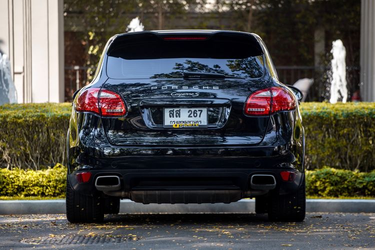 Porsche Cayenne 2014 3.0 S Hybrid 4WD Utility-car ไฮบริด ไม่ติดแก๊ส เกียร์อัตโนมัติ ดำ รูปที่ 3