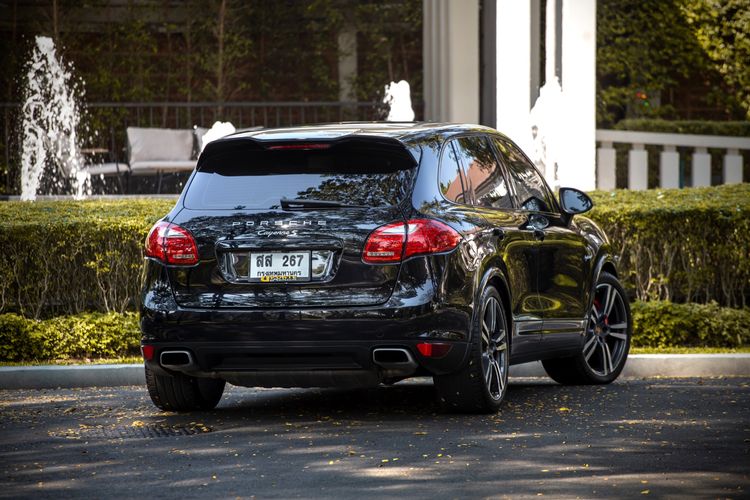 Porsche Cayenne 2014 3.0 S Hybrid 4WD Utility-car ไฮบริด ไม่ติดแก๊ส เกียร์อัตโนมัติ ดำ รูปที่ 2