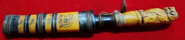 มีดหมอหลวงพ่อเดิม ด้ามแกะเสือโคลง พ.ศ.2470 ขนาด5.2นิ้ว รูปที่ 4