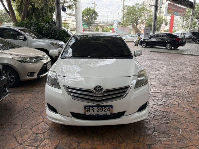 Toyota Vios 2012 1.5 E Sedan เบนซิน ไม่ติดแก๊ส เกียร์อัตโนมัติ ขาว รูปที่ 2
